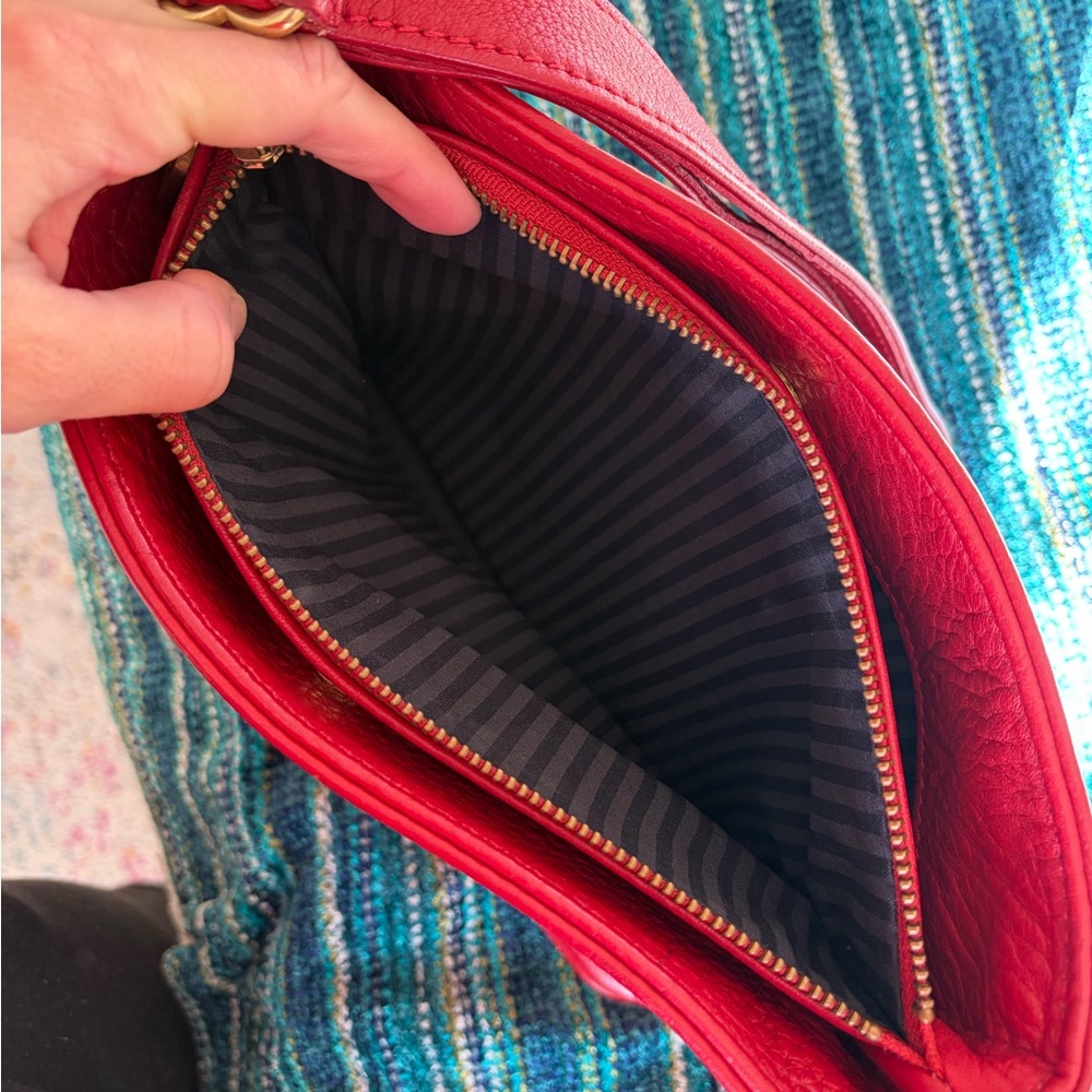 Coach Vibrant Red Leather Shoulder Bag - Picture 3 of 5
